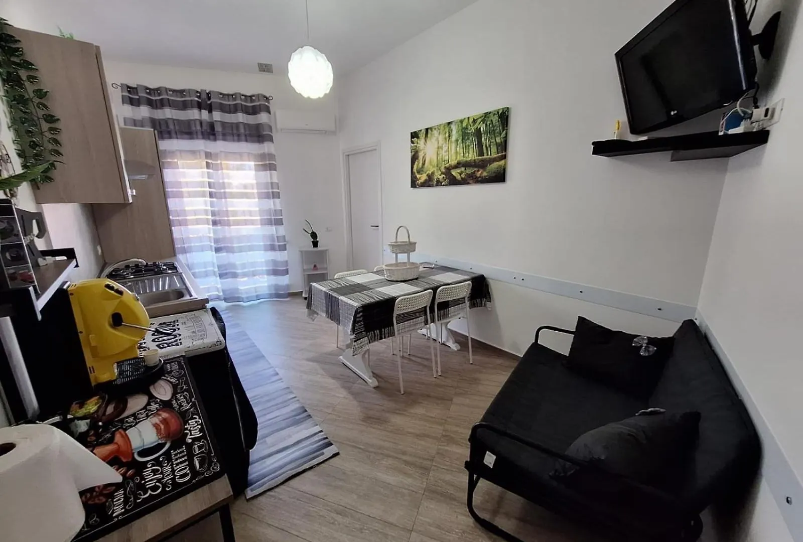 Tukory Central Room باليرمو إيطاليا