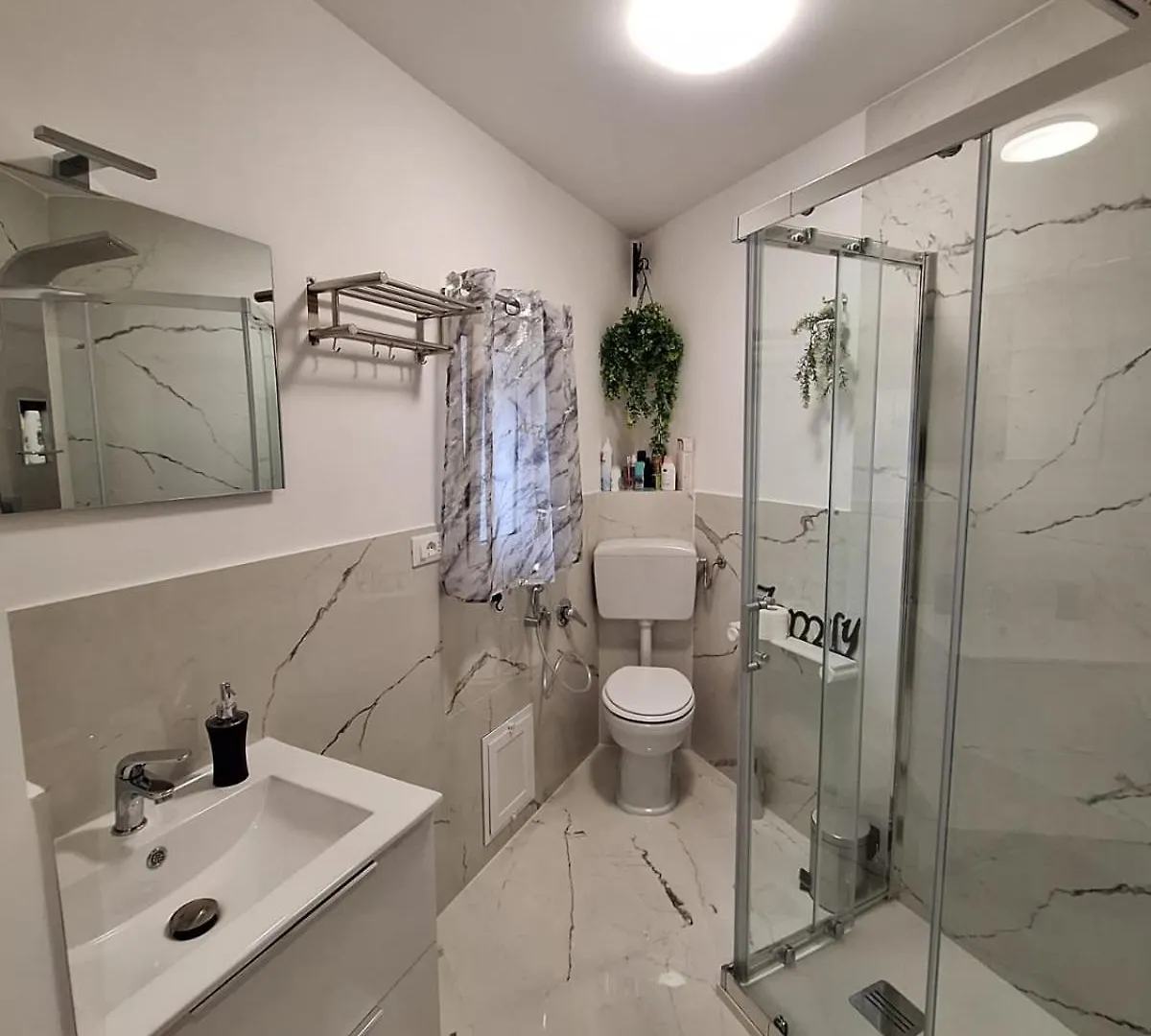 Tukory Central Room باليرمو إيطاليا