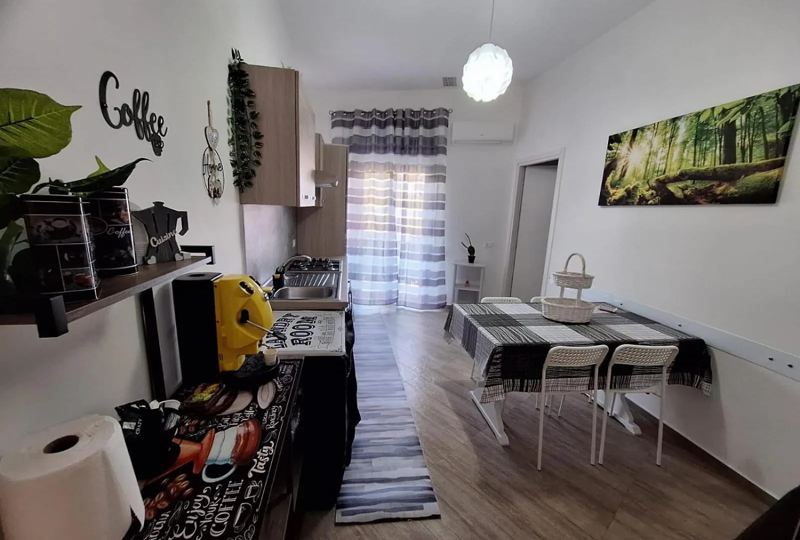 Tukory Central Room باليرمو بيت ضيافة